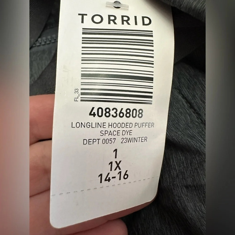 TORRID Longline Hooded Puffer NWT in space dye gray 14/16W - Picture 13 of 15